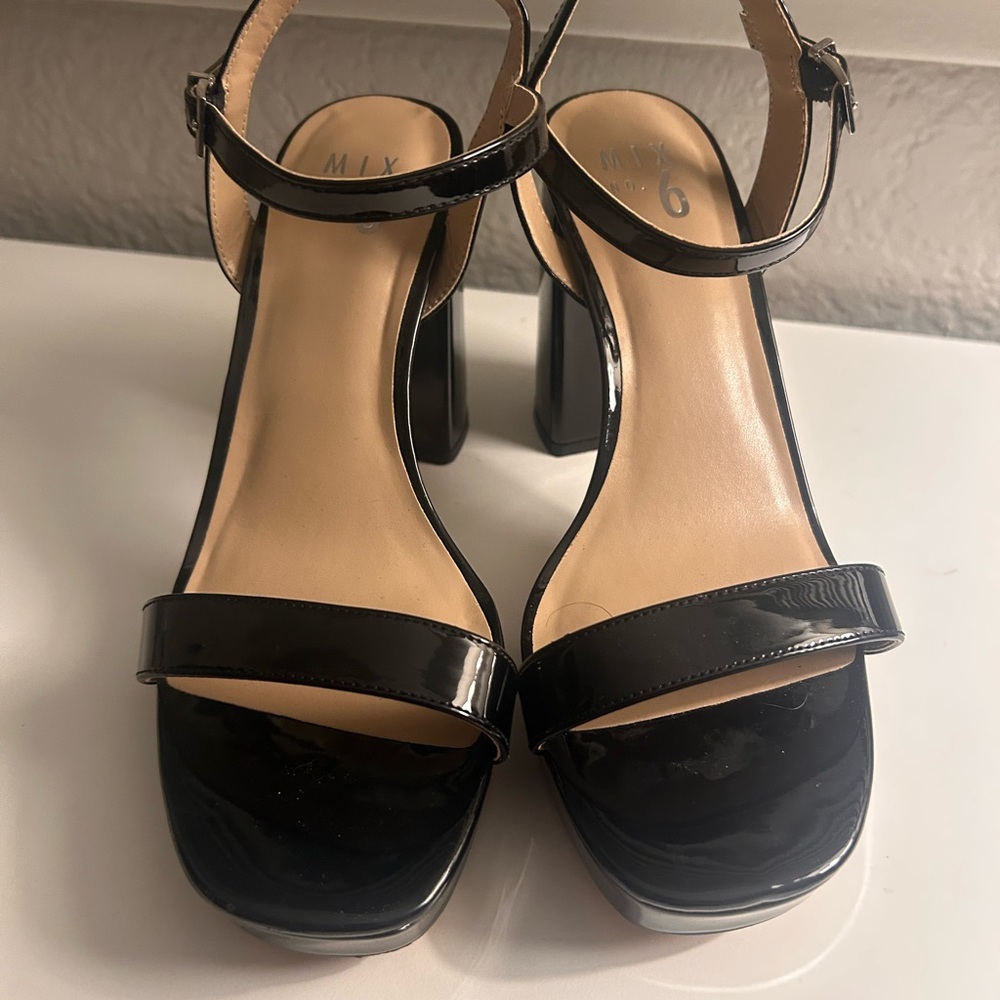Mix No. 6 Black Patent Heels